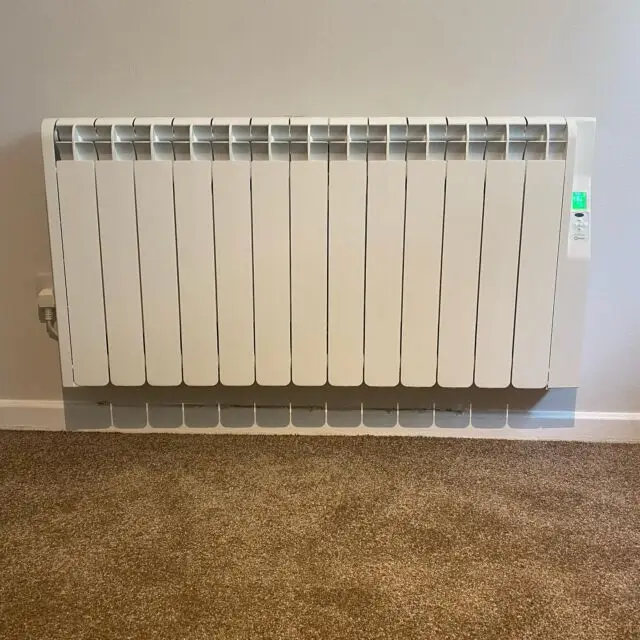 Out with the old, in with the new. 

Customer benefitting from more advanced and economical heating control, as well as the @rointe_uk  kyros heaters bringing a more modern stylish look.

#heat #upgrade #old #new #house #work #electrician #job #cotswolds